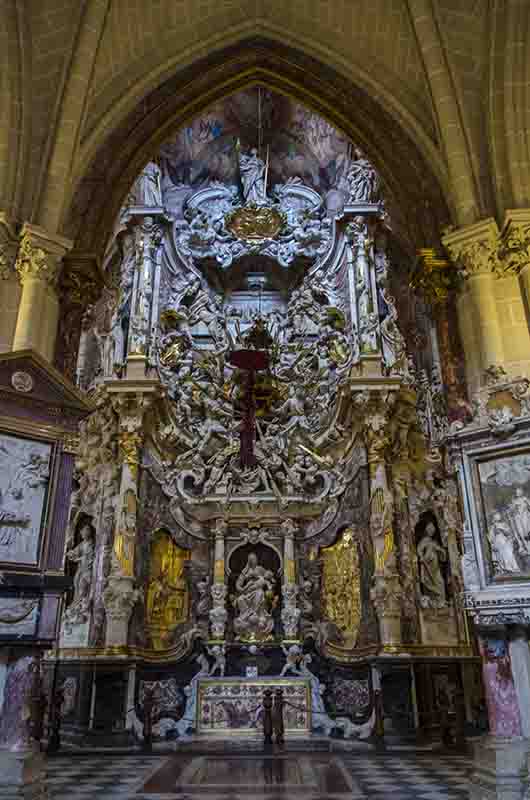 Toledo 021 - catedral Primada - Transparente.jpg